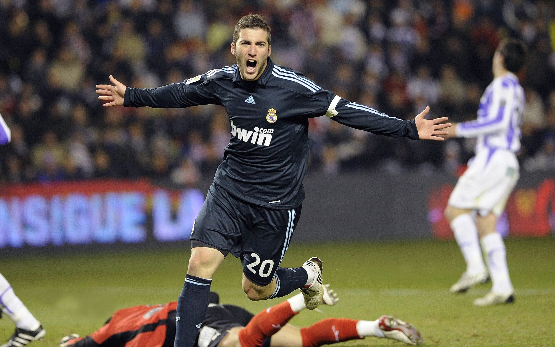 开云网页版登录入口-“亚戈·卡尔曼的出色表现,让阿根廷美洲狮队更具全球竞争力”